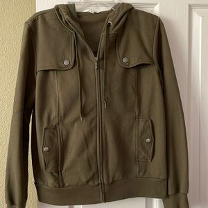 Women’s olive green sweatshirt jacket.